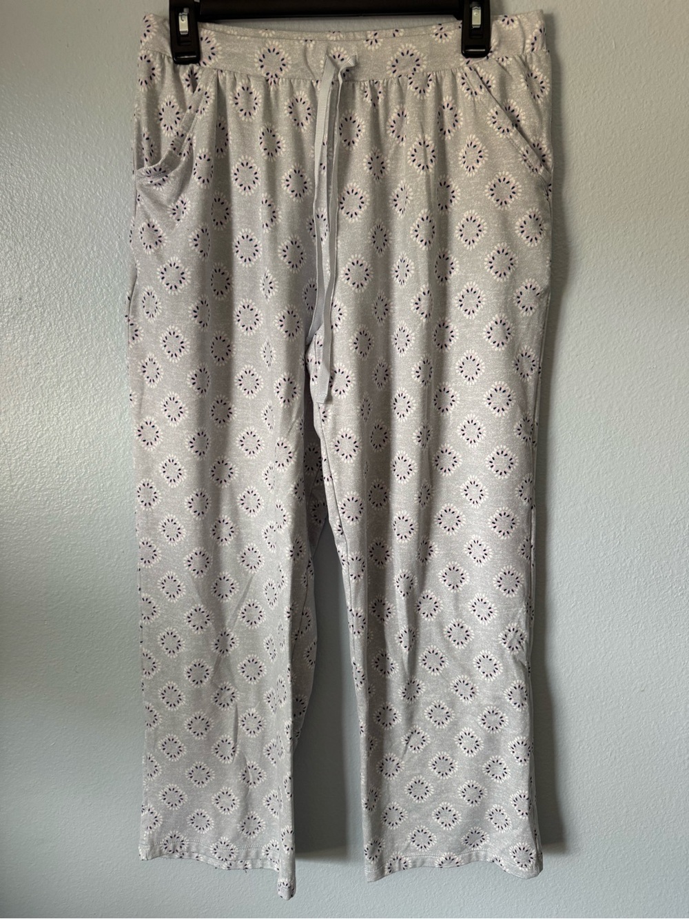 Croft & Barrow Women’s Super Soft Pajama Lounge Pants Size Medium Gray Floral St